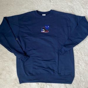 Vintage crewneck